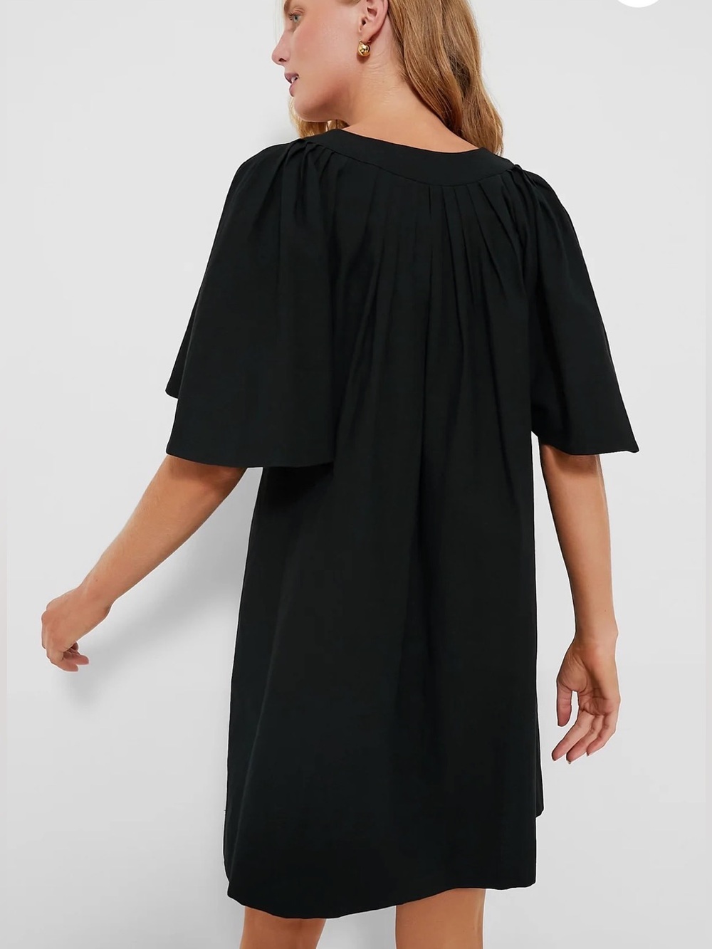 POMANDER PLACE
Black Finley Flutter Sleeve Dress - Picture 10 of 13